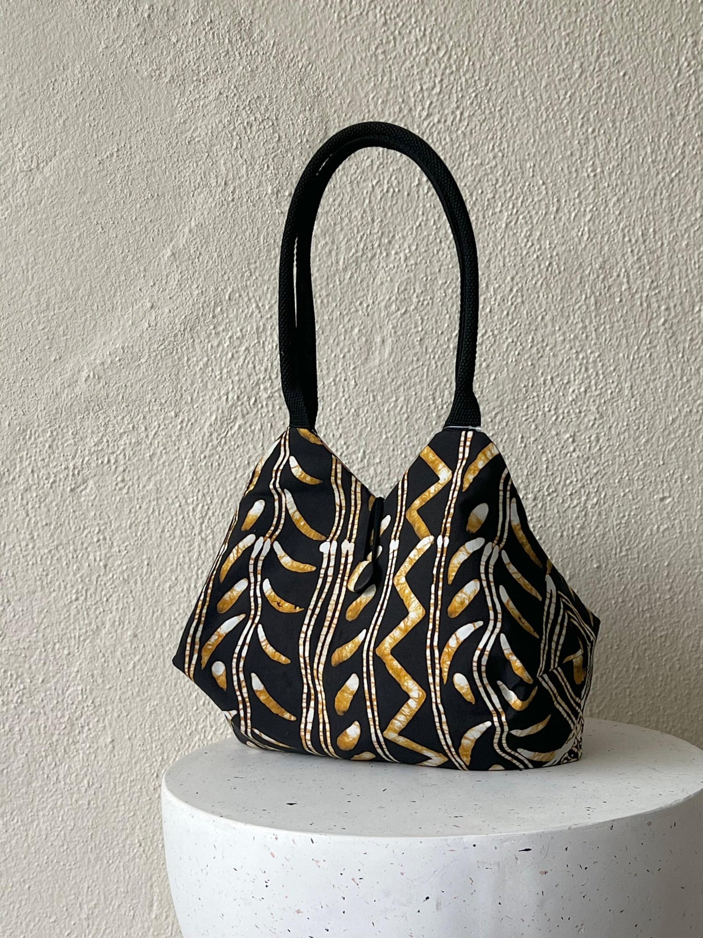 Julia Reversible Batik Handbag - 06