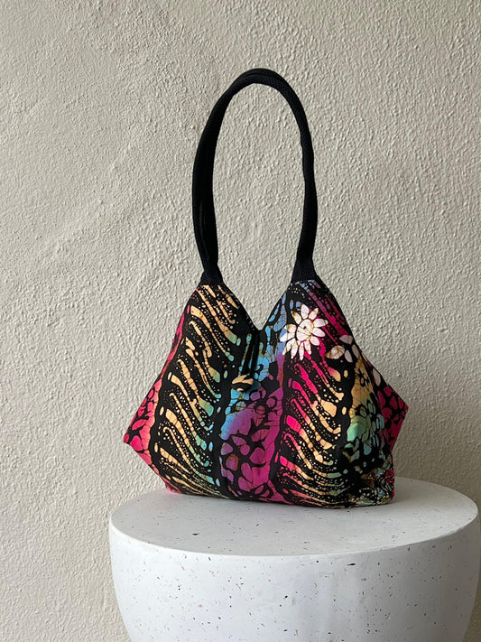 Julia Reversible Batik Handbag - 07