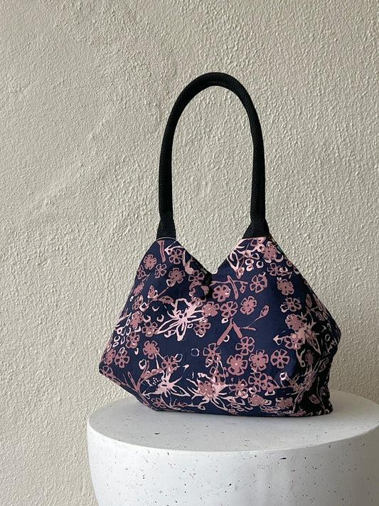 Julia Reversible Batik Handbag - 08