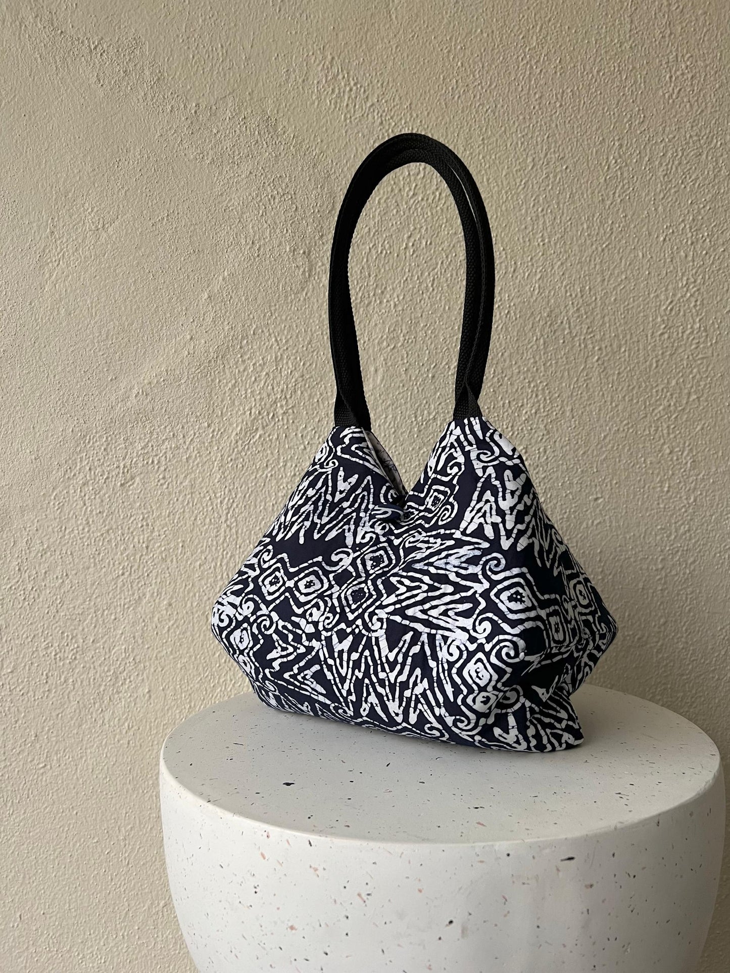 Julia Reversible Batik Handbag - 09